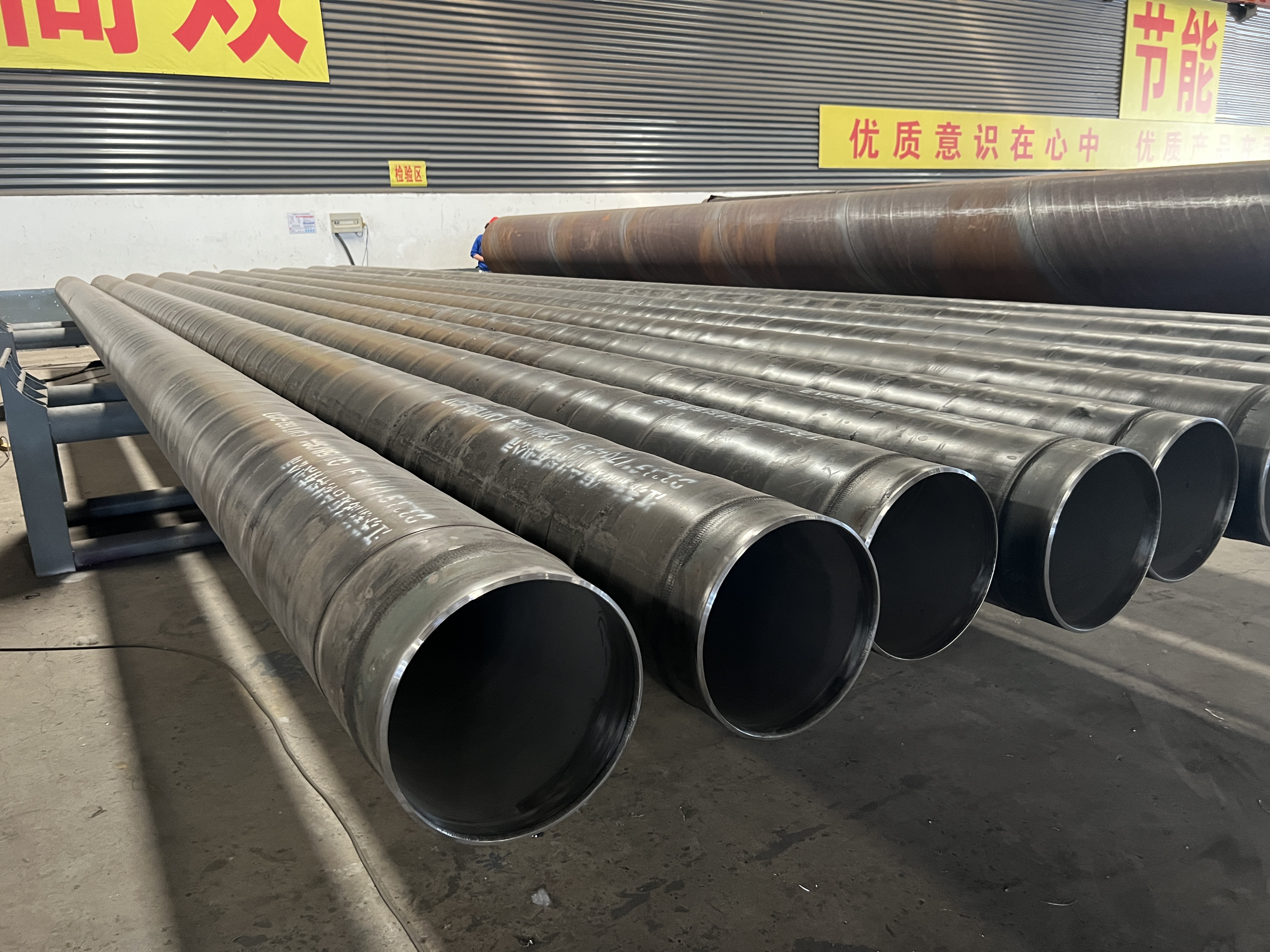 內(nèi)襯不銹鋼復(fù)合管在機(jī)場(chǎng)輸油中的應(yīng)用