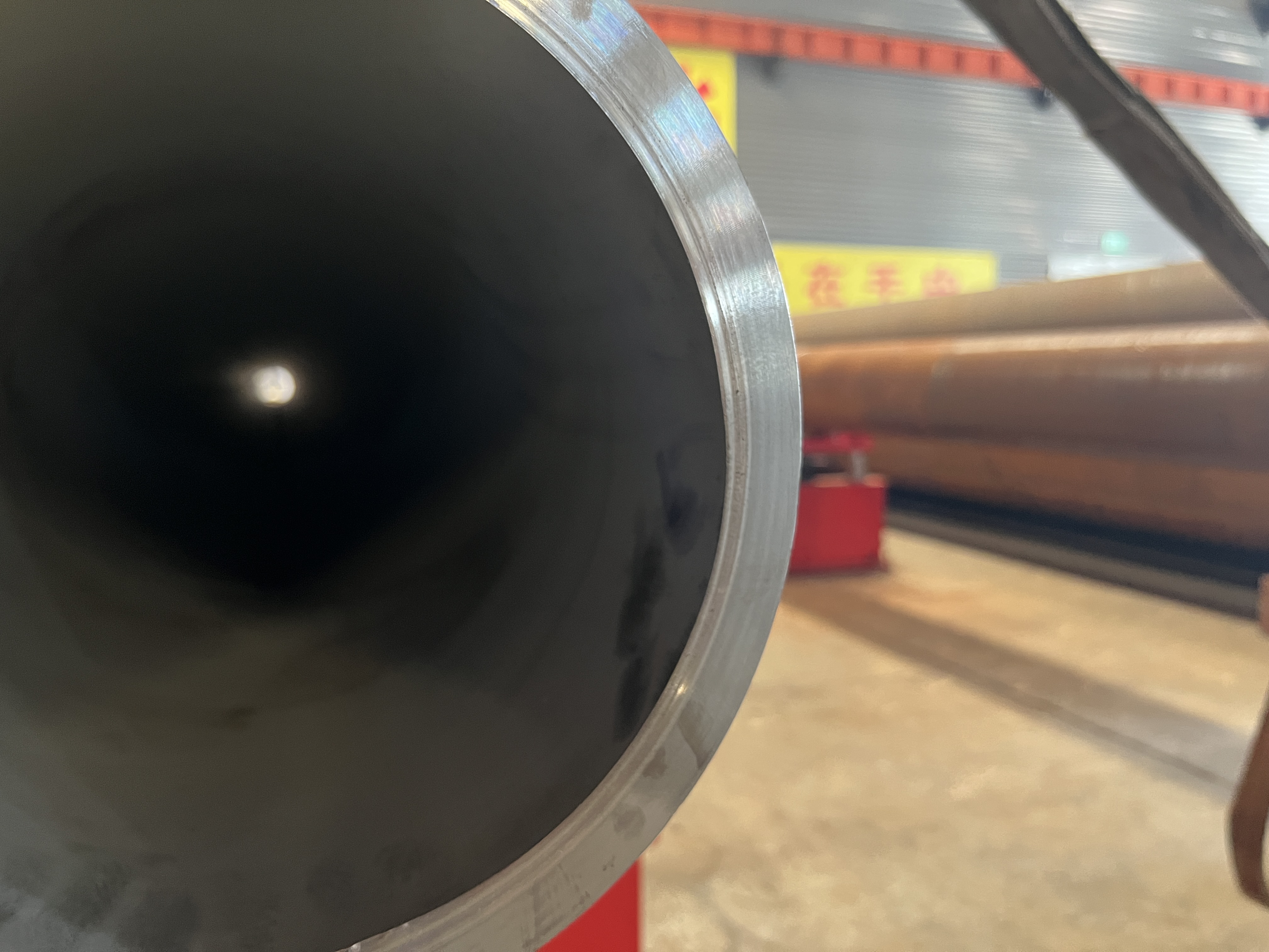 江蘇新澎內(nèi)襯鎳基合金復(fù)合管在工業(yè)領(lǐng)域的應(yīng)用